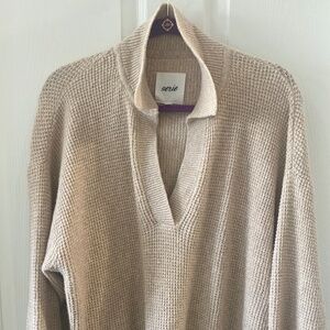 Aerie shirt/sweater